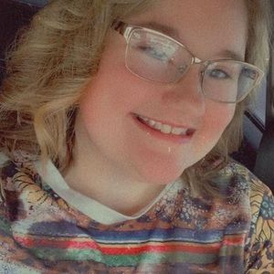 Meet your Posher, Breanna